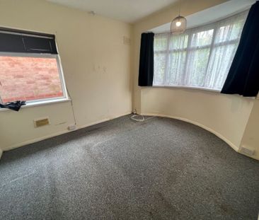 2 Bedroom Bungalow - Photo 1