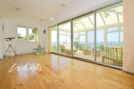 4 bedroom detached house to rent - Photo 4