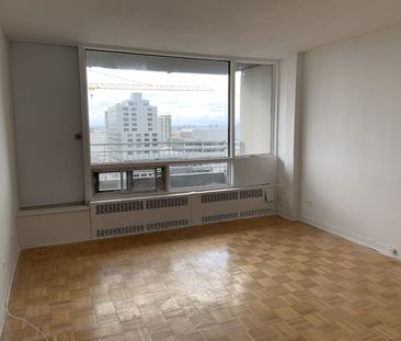 1975 de Maisonneuve - Photo 3