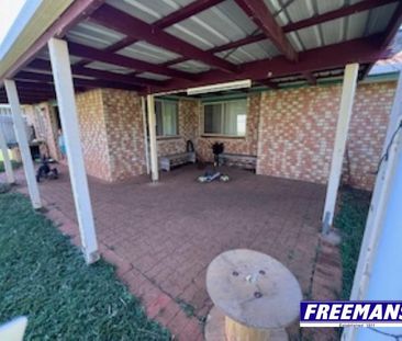 A Sublime Blend of Modernity and Comfort in Kingaroy - Photo 6