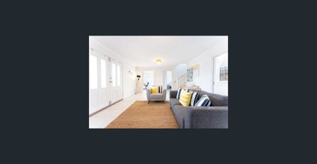 Modern Beachside Living - Photo 2