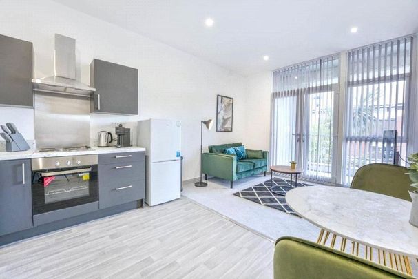 1 bedroom flat to rent - Photo 1