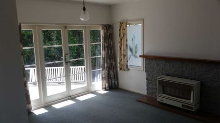 Available soon - House in Lake Crescent Hamilton - Photo 5