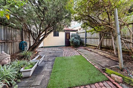 24 Crown Street, Flemington VIC 3031 - Photo 2