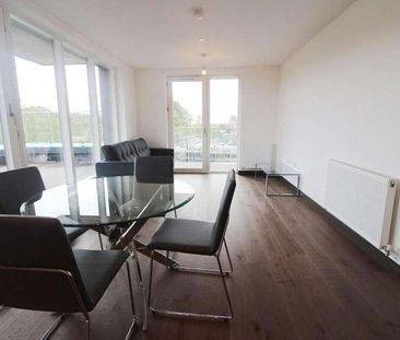 Riverside View, Berkeley Avenue, Reading, RG1 - Photo 1