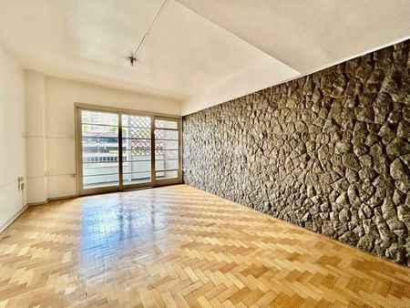 Apartamento com 3 dormitórios, sendo 1 suíte, para alugar no bairro Centro Histórico - Porto Alegre/RS - COD: 24335 - Foto 5