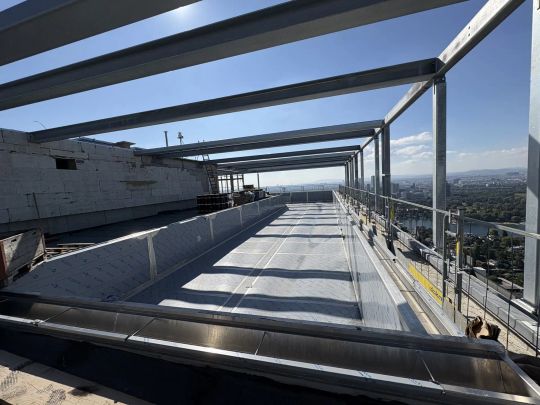 1,5 ZIMMER | BALKON | VIENNA TWENTYTWO | ERSTBEZUG IN DER NEUEN DONAUSTAT | MIETBEGINN AB 1. APRIL - Photo 1