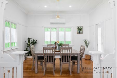 Comfortable 3-Bedroom Home in Convenient Berserker Location - Photo 3