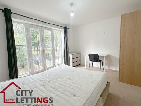 1 bedroom in a house share to rent - Photo 3