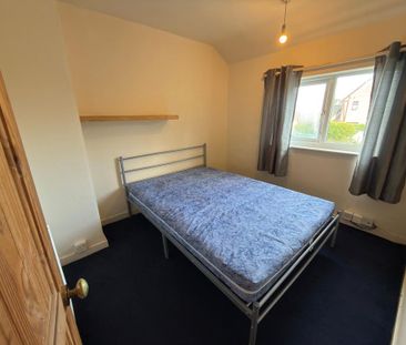 2 bedroom end of terrace house to rent - Photo 6