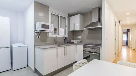 Carrer Justo Vilar, Valencia, Valencian Community 46011 - Photo 4