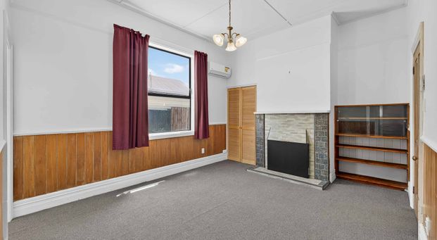 Character-Filled 4 Bedroom Home - One Block from the Beach! - Photo 1