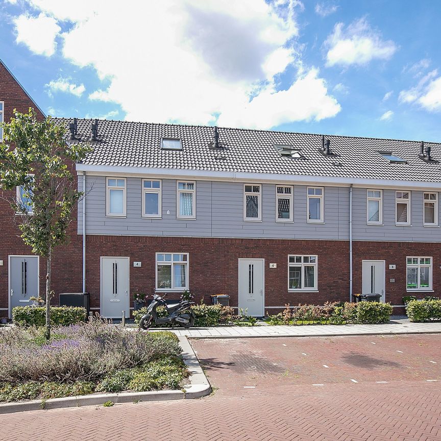 Pioenroos, 14, Voorhout - Photo 1