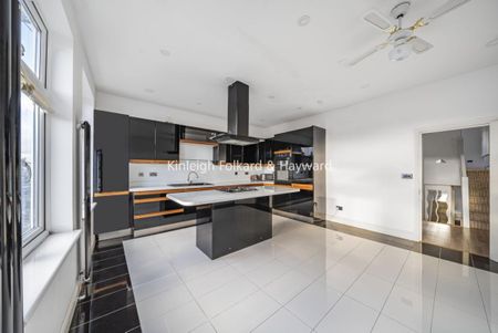 Upland Road, London SE22 - Photo 2