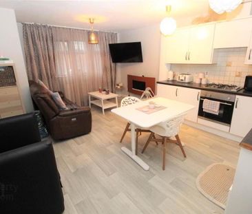 2 Normandy Court, Dundonald, Belfast, BT16 1RJ - Photo 1