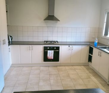 Coburg North - Photo 3