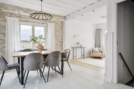 Säbyholmsvägen, Rosersberg - Photo 5