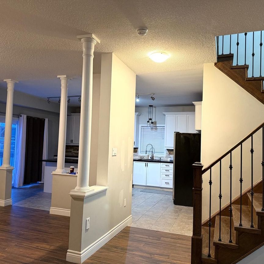 For Lease - 1417 Sheldon Street Unit# MAIN, Innisfil, Ontario - Photo 1