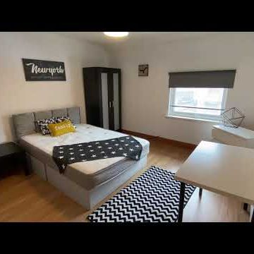 2 Bed Flat, Humberstone Gate, LE1 - Photo 1