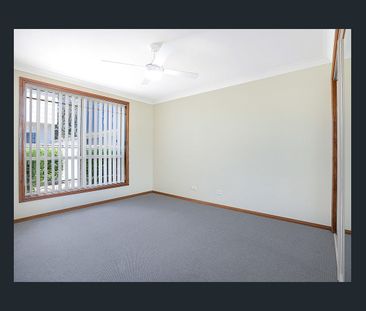 Neat Villa in Prime Lakeside Location - Photo 2