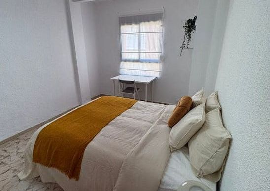 Calle del Rei en Jaume, Xirivella, Valencian Community 46950