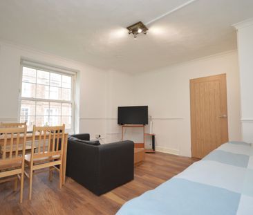 Room in a Shared Flat, Baxter House, E3 - Photo 1