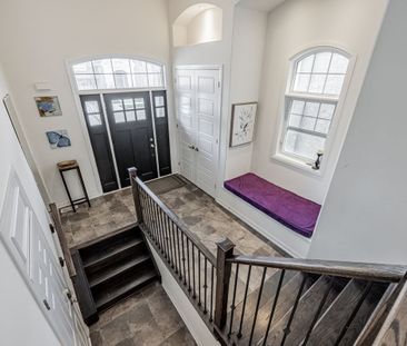 For Lease - 3158 Carding Mill Trail Unit# Upper, Oakville, Ontario - Photo 1