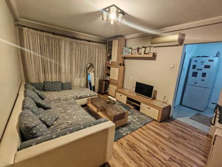 Apartament 2 camere de inchiriat situat in Centru - Photo 2
