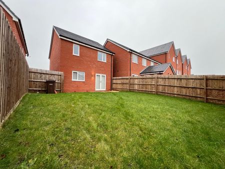 Anemone Avenue, Stafford, ST17 4FW - Photo 3