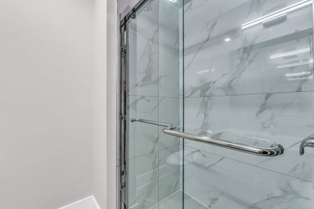 For Lease - 41 Danesbury Crescent Unit# Upper, Brampton, Ontario - Photo 2