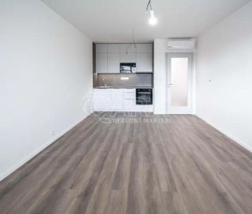 Byt 2+kk s lodžií a parkovacím místem - Stará Boleslav - Photo 6