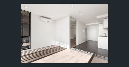 ONE BEDROOM APARTMENT IN GREAT LOCATION - Photo 2