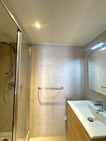 TOULOUSE - Saint-Etienne TOULOUSE - Spacieux T3 de 125.30 m² avec balcon et ascenseur, - Photo 2