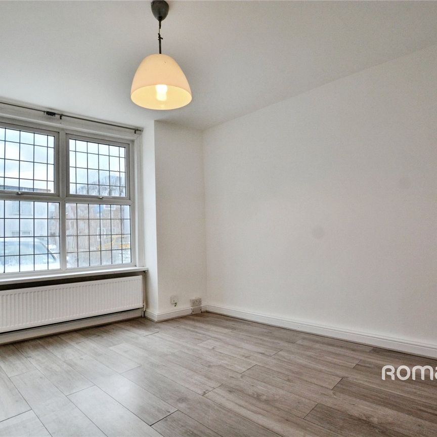 3 bedroom terraced to rent - Photo 1