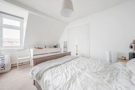 2 Bed Flat, Coldharbour Lane, SE5 - Photo 4