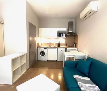 Studio meublé en centre historique - Photo 2