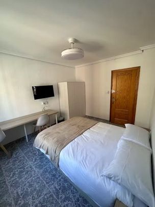 Carrer de les Germanies, Torrent, Valencian Community 46900 - Photo 1