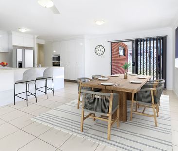 CABOOLTURE - CLOSE TO ALL AMENITIES - Photo 2