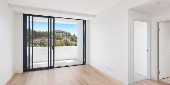Easy Living One Bedroom + Study Apartment - Photo 3