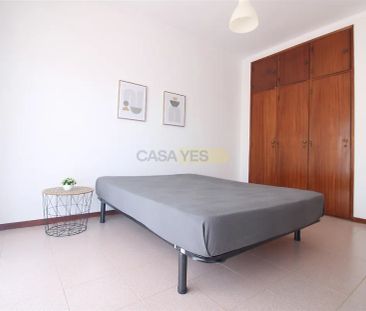 Apartment T1 in Santo António dos Olivais, Coimbra - Photo 1