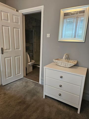 1 Bed Flat, Court Road, SO15 - Photo 4