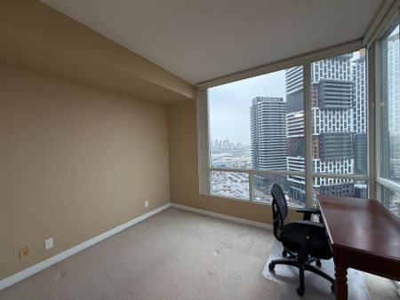 For Lease - 220 Burnhamthorpe Road Unit# 1902, Mississauga, Ontario - Photo 5