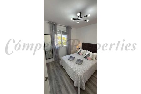 Apartment in Torrox, Close to the beach - Photo 4