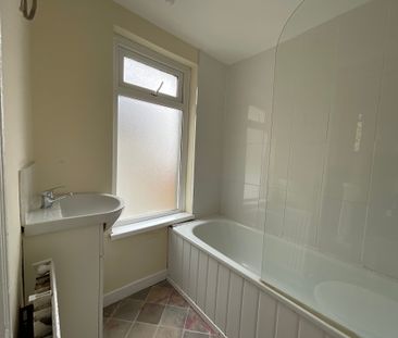62 Woodvale Avenue, Belfast, BT13 3EX - Photo 5