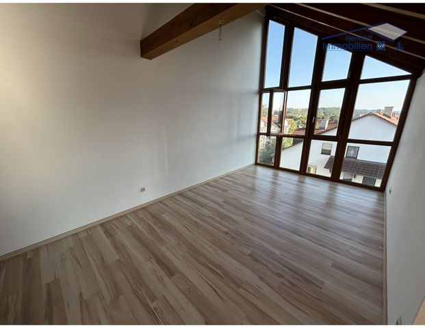 Schicke Galeriewohnung mit traumhaftem Blick über Landsberg! - Foto 1
