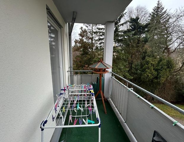 Attraktive 3 Raum Wohnung mit 2 Balkonen & EBK in Altchemnitz - Photo 1