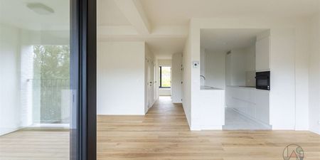 Appartement te huur in Wilrijk voor € 1.125 met 2 slaapkamers - Foto 4