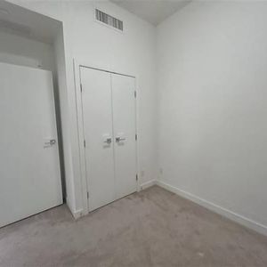 1-Bedroom Apartment for Rent Near QE Park - Photo 2