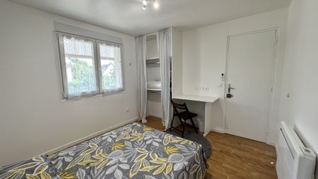 Location Appartement 1 pièce 11m² CHOISY LE ROI 94600 - Photo 2