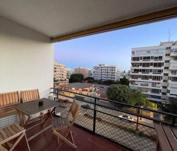 Alquiler de piso en Calle Marqués de Linares - Photo 2